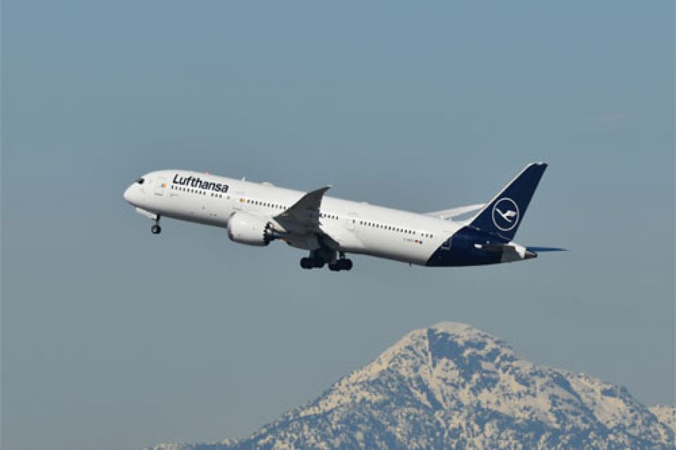 Lufthansa Unveils Exciting Summer 2025 Routes