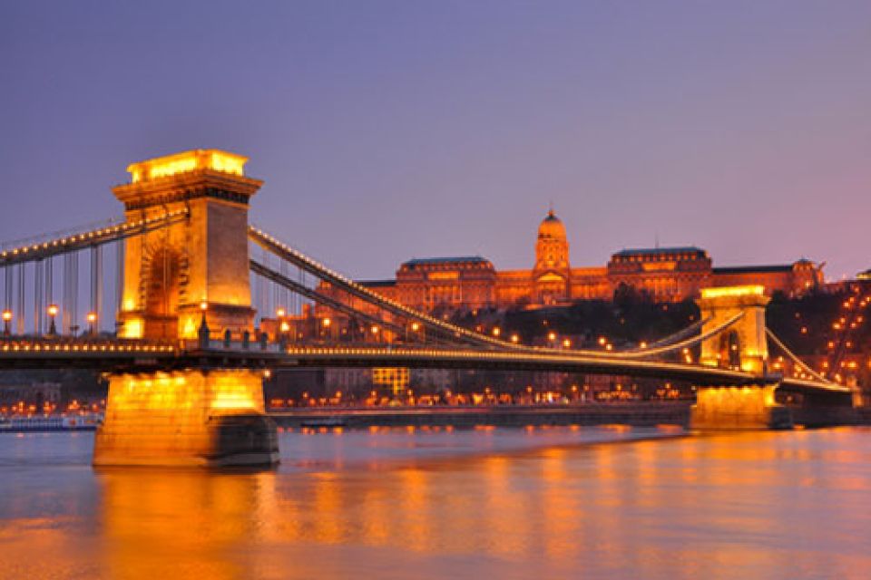 Danube Dinner Cruise in Budapest