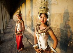 Apsara Dance Lessons in Phnom Penh