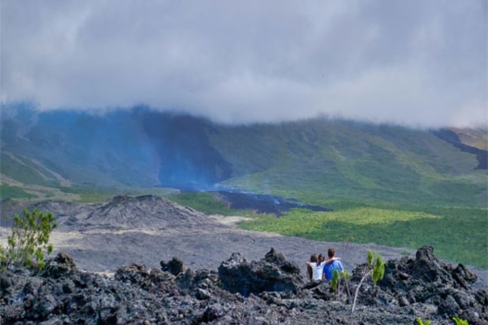 Experience the Markets and Mountains of Reunion