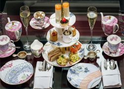 Afternoon Tea in London the Royal Way